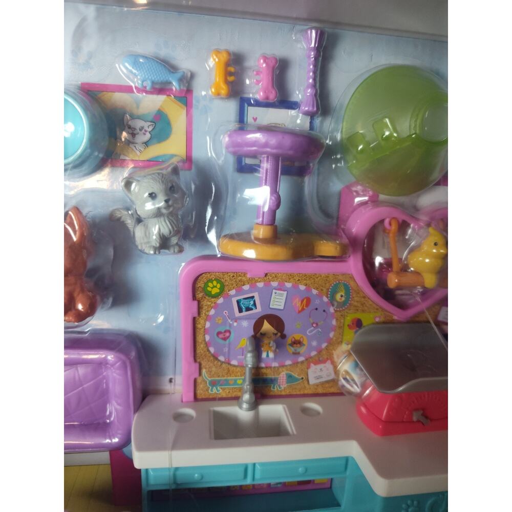 New In Box Mattel Barbie Chelsea Can Be A Vet Playset Bundle 2023 HGT12 - Picture 14 of 15